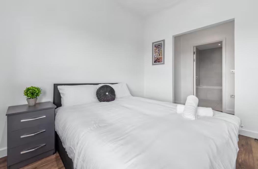 Апартаменты Airy 2Br Flat Delta London Dp332 Кройдон Экстерьер фото