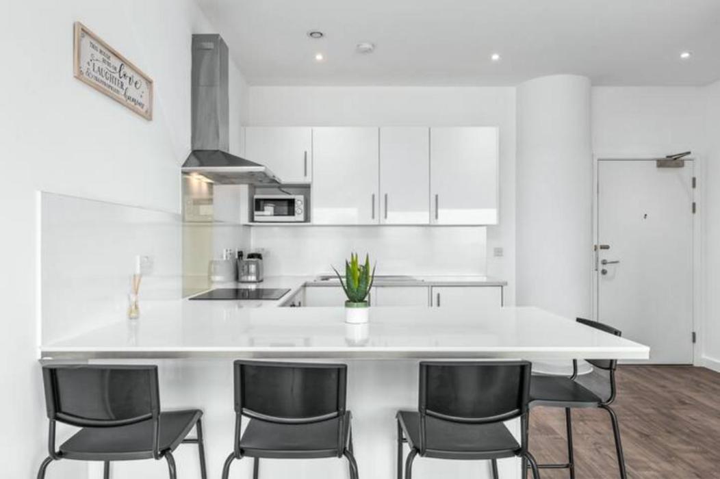 Апартаменты Airy 2Br Flat Delta London Dp332 Кройдон Экстерьер фото